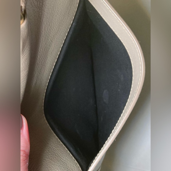 See By Chloe Monroe Small Leather Bracelet Tote in Motty Grey - Picture 8 of 16